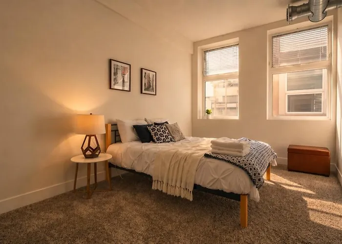 Apartment Stylish Cozy 3br 420 Friendly With Gym Near Mccormick Place, Grant Park And Soldier Field Chicago